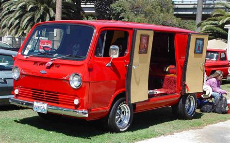 classic vintage vans for sale.